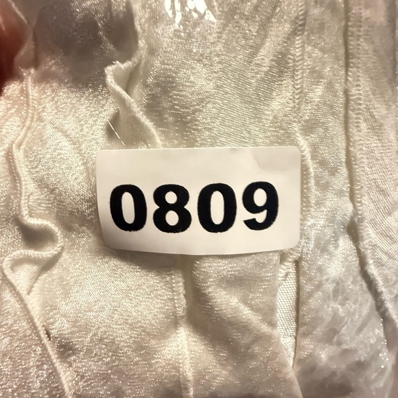 Adrianna Papell Cream Textured Blouse - Picture 7 of 7